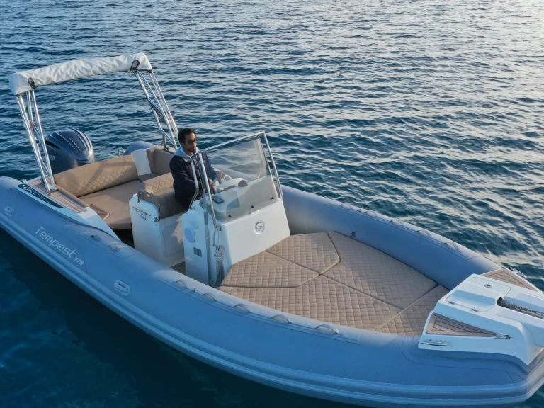 Gommone a noleggio a Santa Margherita Ligure al miglior prezzo