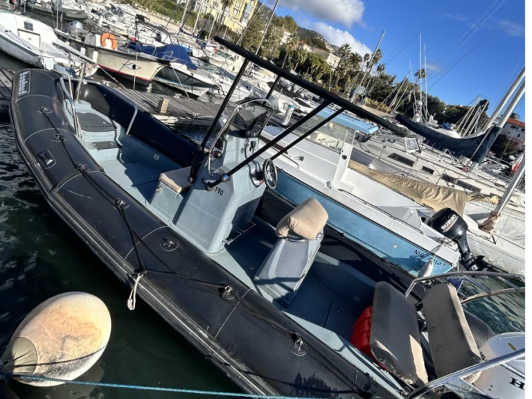 Noleggio Gommone Zodiac con patente nautica