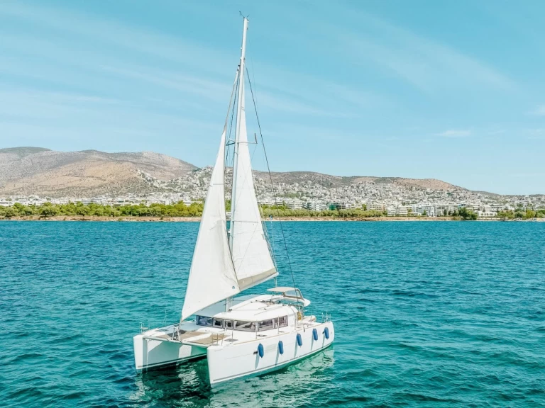 Noleggiare una Lagoon Lagoon 40 a Ta' Xbiex