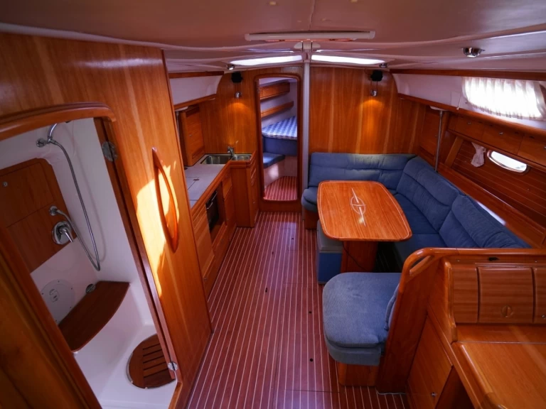 Noleggio Barca a vela a Nikiána – Bavaria Bavaria 39 Cruiser