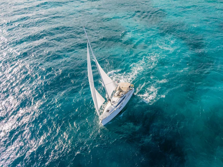 Barca a vela a noleggio a Road Town al miglior prezzo