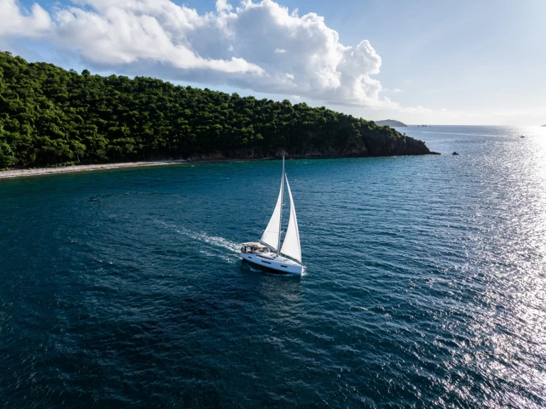 Noleggiare una Jeanneau Sun Odyssey 440 a Road Town