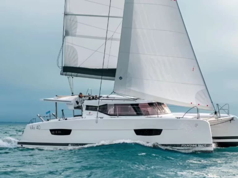 Noleggio barche Fountaine Pajot Isla 40 a Arzon su Samboat