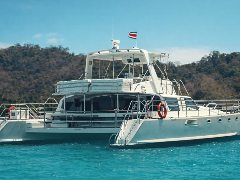 Noleggiare una Twin Cat Twin Cat 73FT a Puntarenas