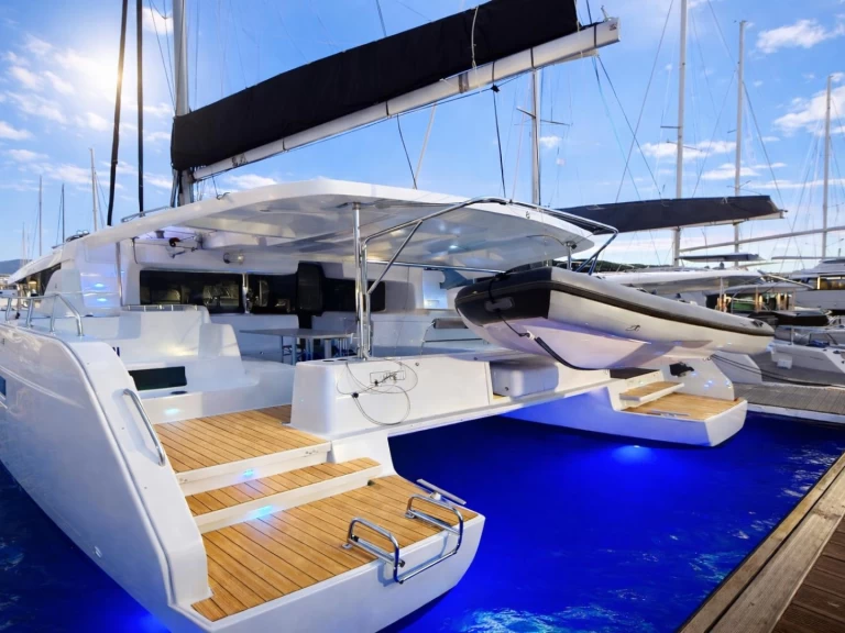 Noleggiare una Lagoon Lagoon 46 a Primošten