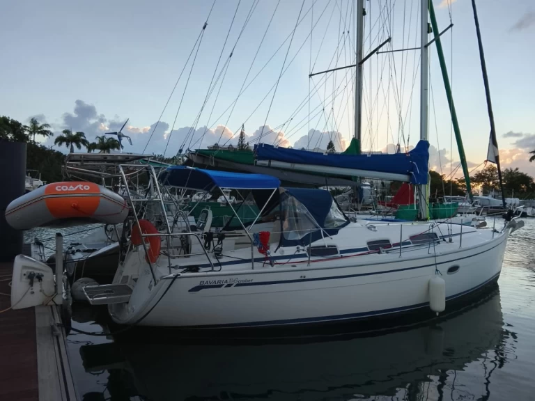 Noleggio Barca a vela a Pointe-à-Pitre – Bavaria 34 cruiser
