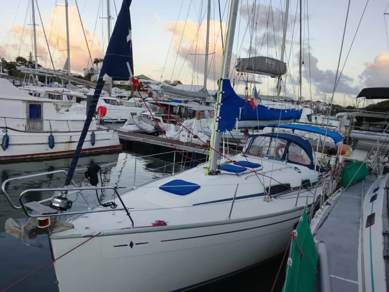 Noleggio barche Pointe-à-Pitre economico 34 cruiser