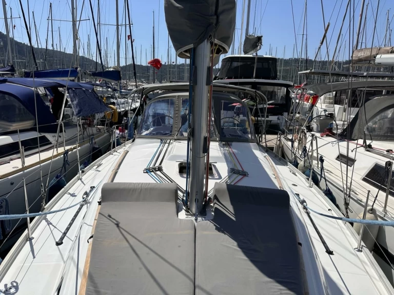 Noleggio Barca a vela Bénéteau con patente nautica