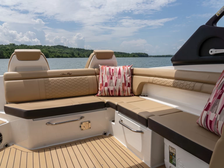 Sea Ray SDX 290 da affittare a  Mahon Port