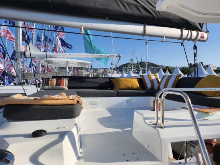 Noleggiare una Lagoon Lagoon 43 a Bas du Fort