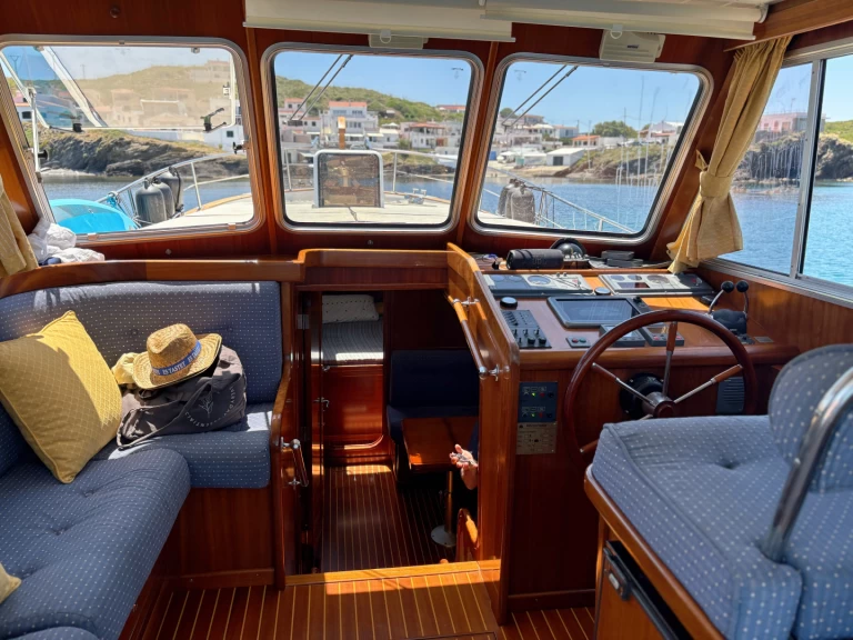 Menorquin-Yachts Menorquin Yachts 120 da affittare a  Mahón