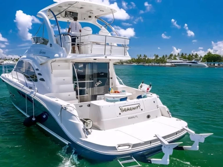 Noleggio Yacht di lusso Sea Ray con patente nautica