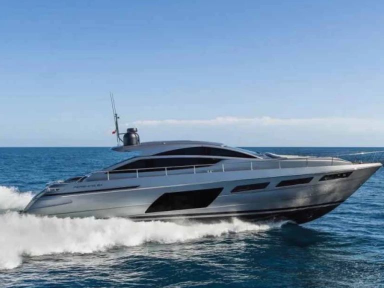 Noleggio Barca a motore a Castellammare di Stabia – Pershing 6X