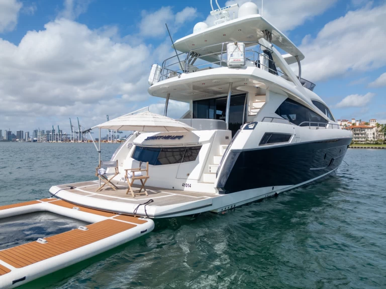 Noleggio Yacht di lusso a Miami Beach – Sunseeker 80 Yacht