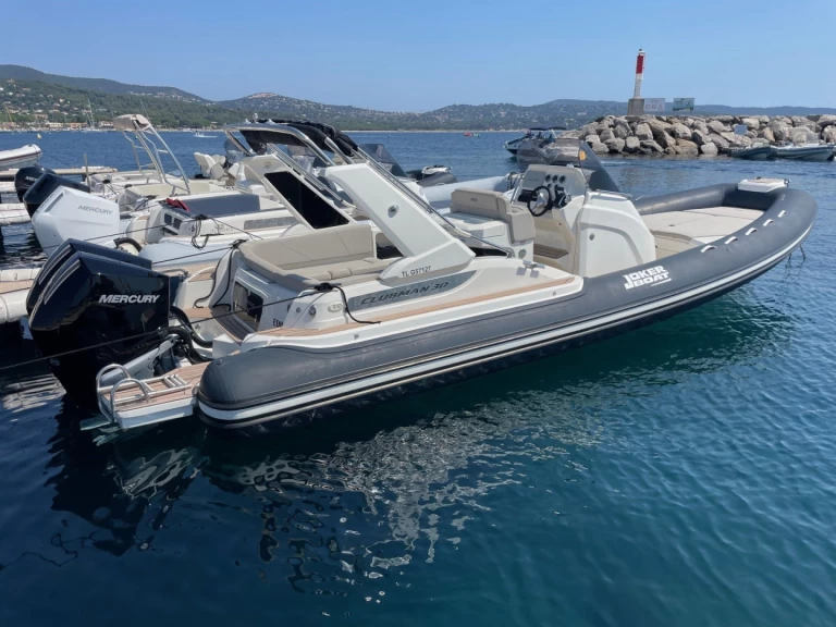 Noleggio barche Joker Boat Clubman 30 a Cavalaire-sur-Mer su Samboat