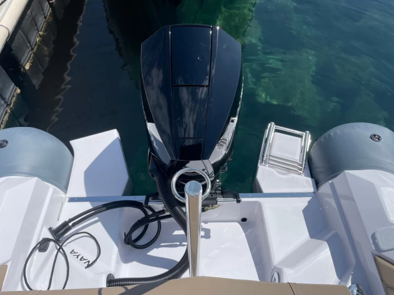 Gommone a noleggio a Cavalaire-sur-Mer al miglior prezzo