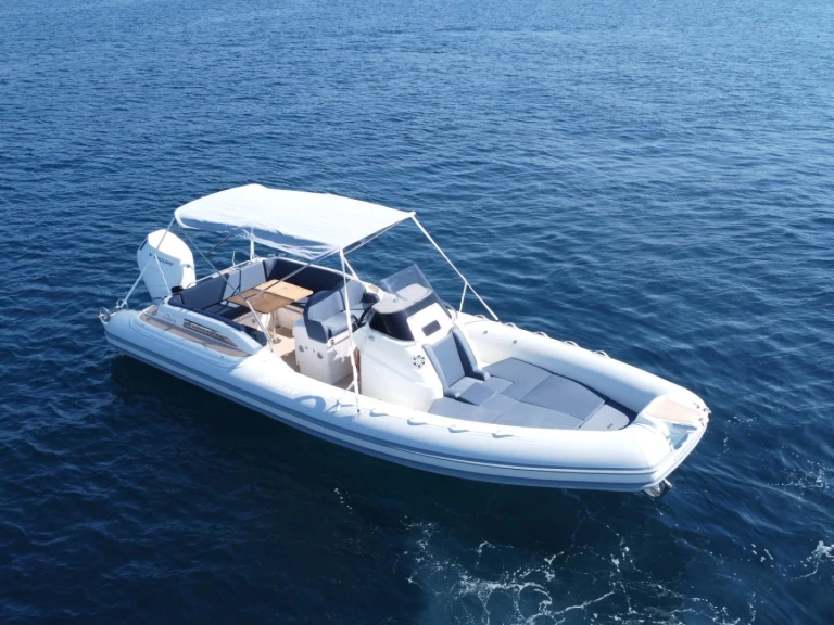 Noleggio a Cavalaire-sur-Mer – Joker Boat JOKER 28 su SamBoat