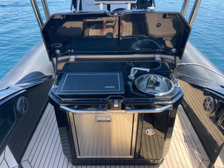 Joker Boat Clubman 30 da affittare a  Cavalaire-sur-Mer