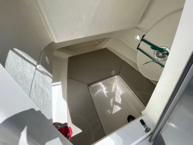 Noleggiare una Quicksilver Quicksilver 675 Activ Open a Cavalaire-sur-Mer