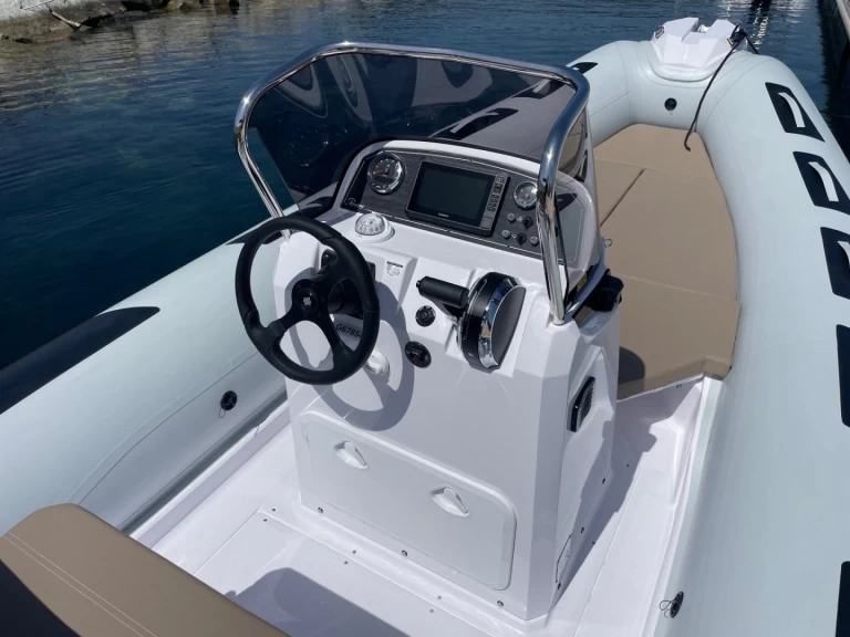 Noleggio barche Ranieri Cayman 21 Sport a Cavalaire-sur-Mer su Samboat