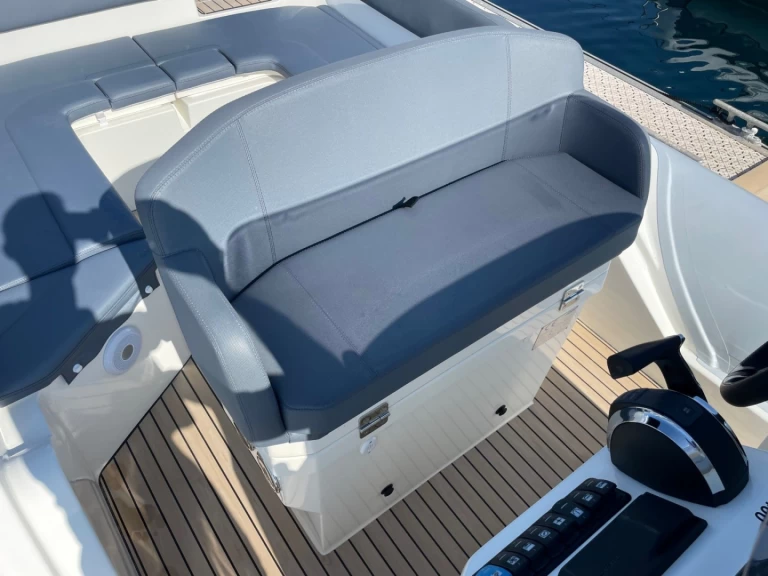 Noleggio a Cavalaire-sur-Mer – Joker Boat Clubman 24 su SamBoat