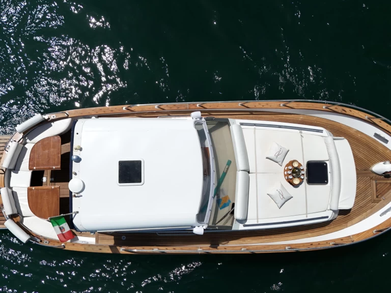 Noleggio barche Sorrento economico Apreamare 11