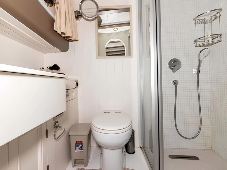 Noleggio Barca a vela  con patente nautica