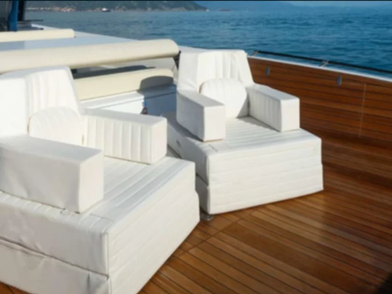 Noleggiare una Anvera 55 a Portofino