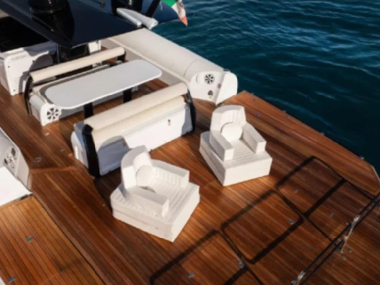 Noleggio Barca a motore a Portofino – Anvera 55