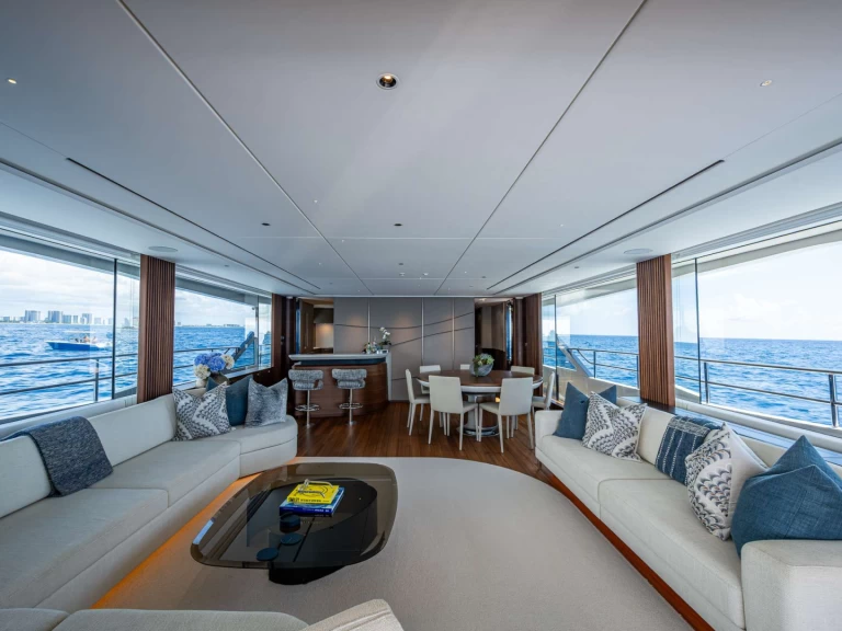 Noleggio Yacht di lusso con o senza skipper Princess, UK a Fort Lauderdale