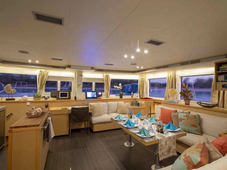 Noleggio Yacht di lusso Lagoon con patente nautica