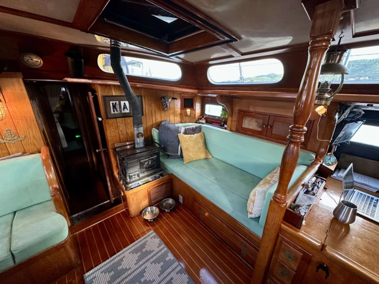 Noleggio barche Newport economico KAI