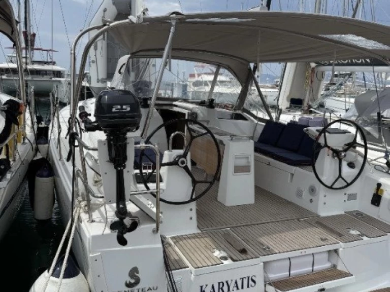 Noleggio Barca a vela Bénéteau con patente nautica