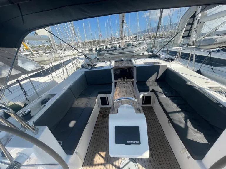 Noleggio Barca a vela a Álimos – Bavaria Bavaria C45