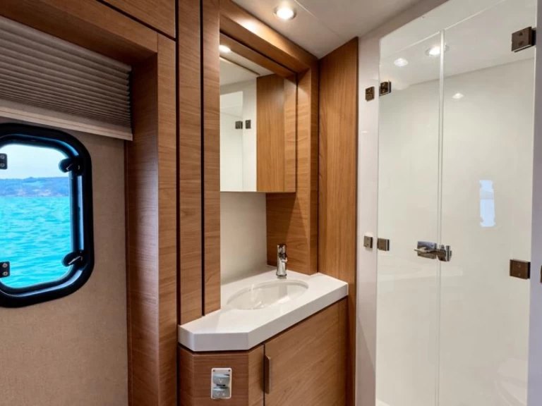 Noleggio Catamarano Bali con patente nautica