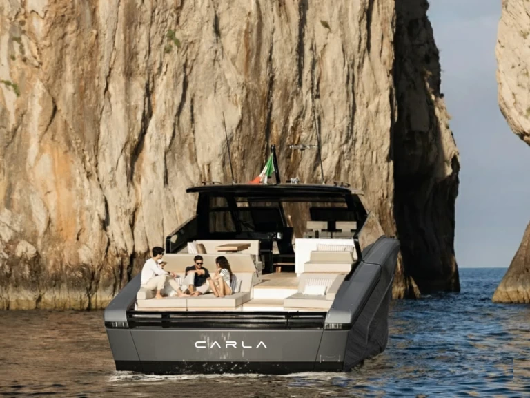 Noleggio Yacht di lusso con o senza skipper Fiart a Salerno