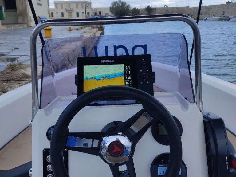 Noleggio Barca a motore con o senza skipper Compass a Rethymno