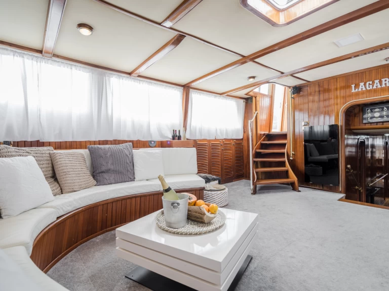 Noleggio Barca a vela con o senza skipper Agantur a Ibiza Town