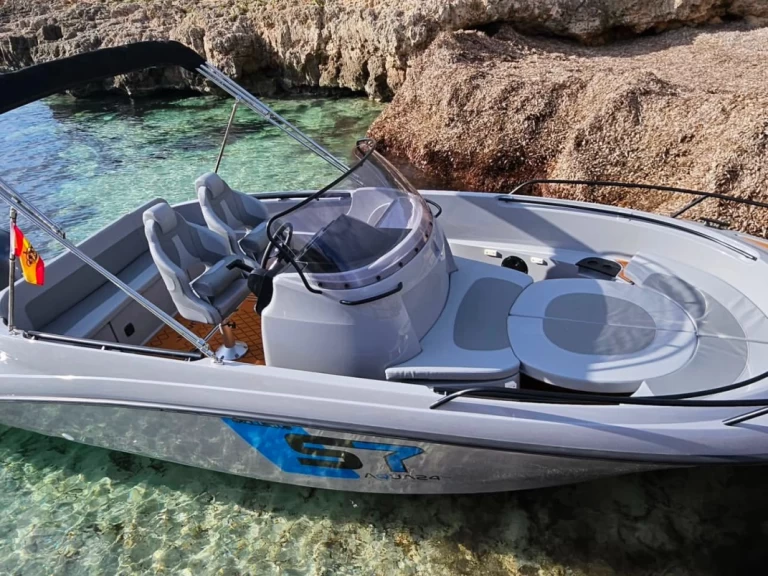 Noleggio barche Sant Antoni de Portmany economico Open 500 Classic