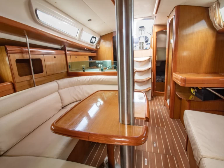 Noleggio barche Nikiána economico Sun Odyssey 36i