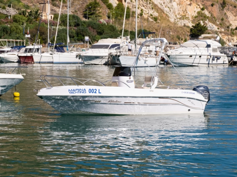 bluline cantiere tancredi bluline da affittare a  Castellammare del Golfo