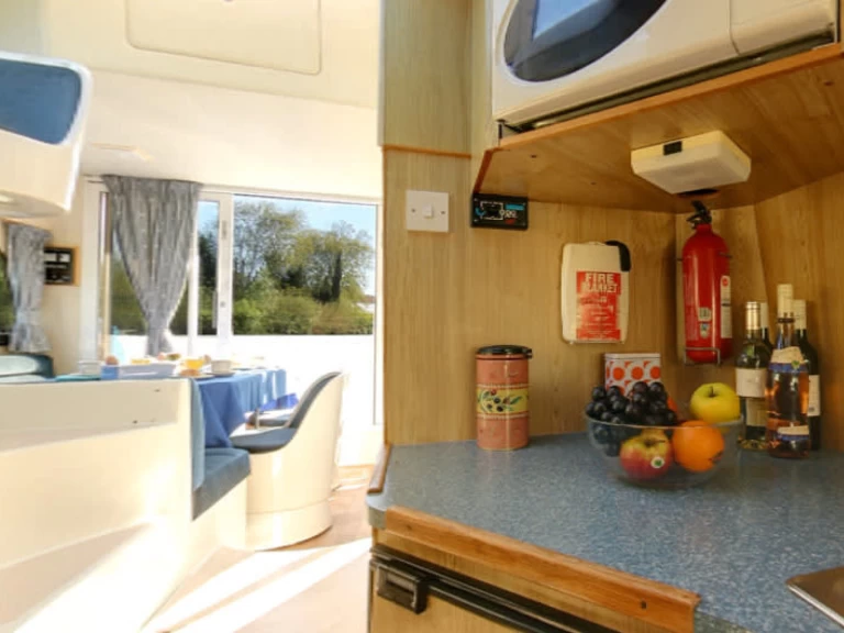 Noleggiare una Le Boat Caprice a Tannay