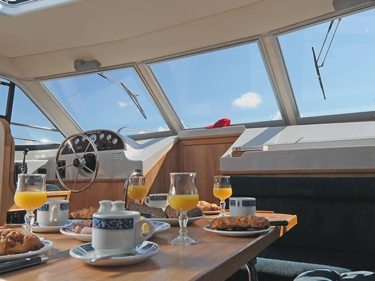 Noleggiare una Le Boat Clipper a Castelnaudary