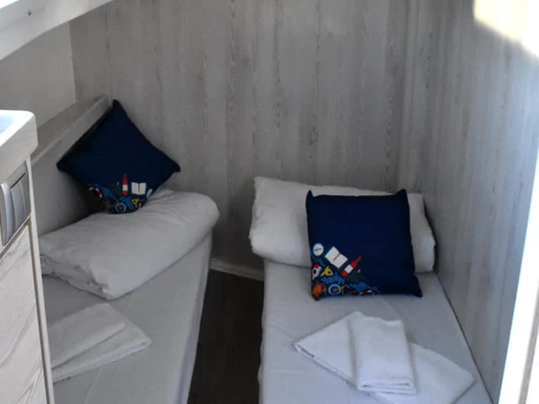 Noleggio a Tannay – Le Boat Horizon 5 su SamBoat