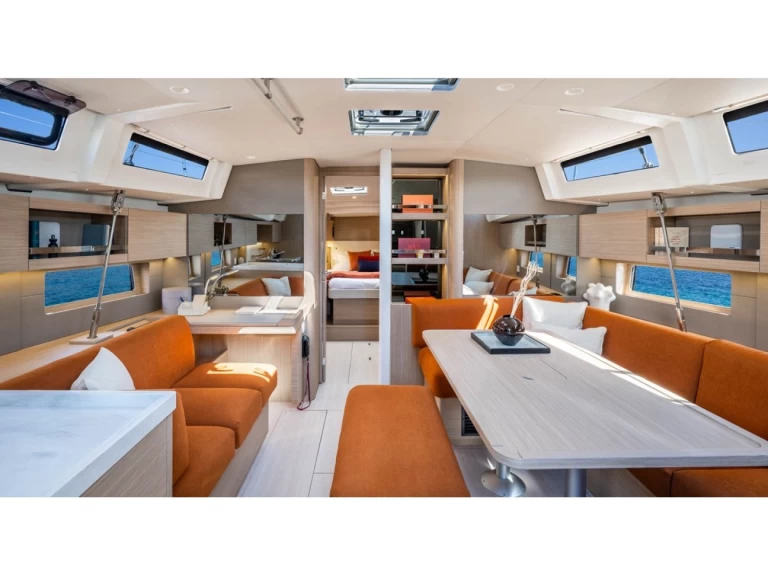 Barca a vela a noleggio a Cugnana Verde al miglior prezzo