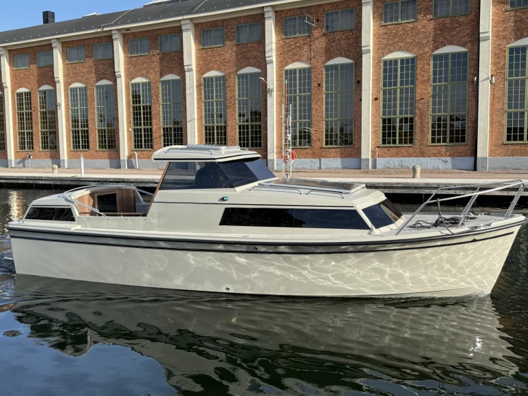 Noleggio Barca a motore a Motala – Naviga Nordica Safir 26 Electric