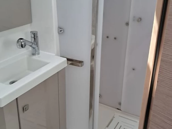 Noleggiare una Fountaine Pajot Astrea 42 a Propriano