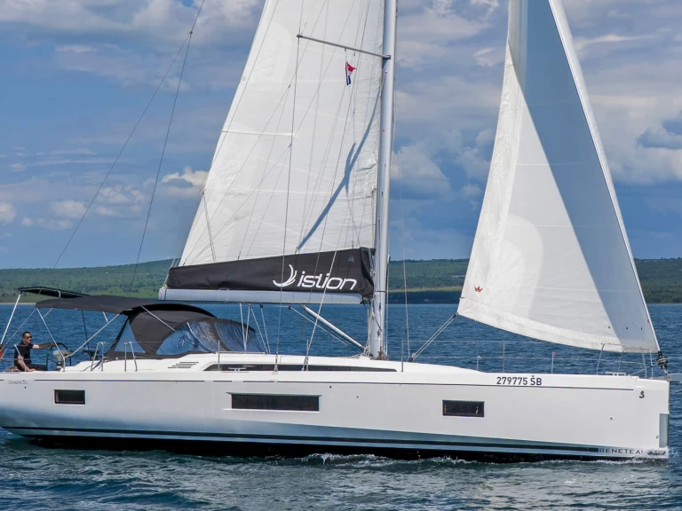 Noleggio Barca a vela con o senza skipper Bénéteau a Scardona