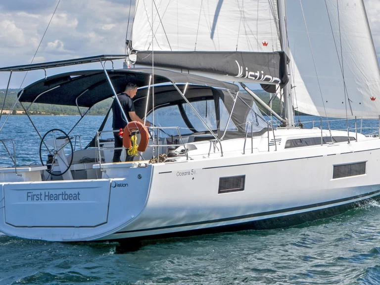 Noleggio Barca a vela Bénéteau con patente nautica