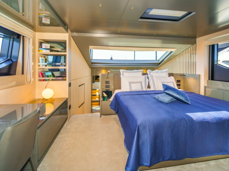 Yacht di lusso a noleggio a Seget Donji al miglior prezzo